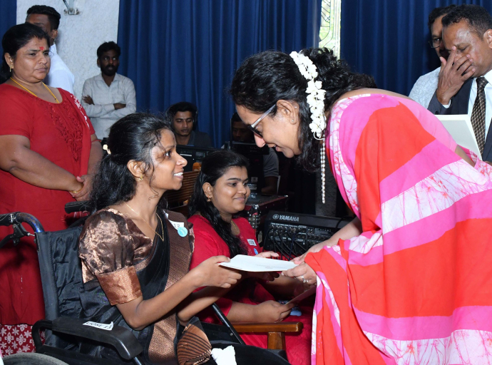 Third “Sarasavi Diriyo Abhiman” Programme Held in Batticaloa Under Prime Minister’s Patronage